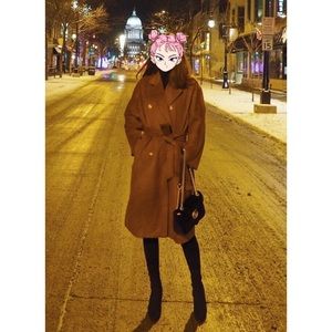 COAT：caramel color coat